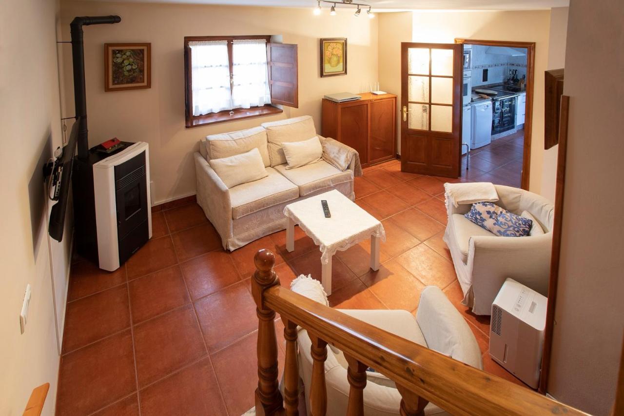リャネス Casa Gueela Megustaruralゲストハウス エクステリア 写真